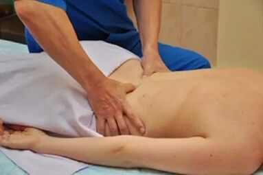 Massaggio come metodo per trattare l'osteocondrosi toracica