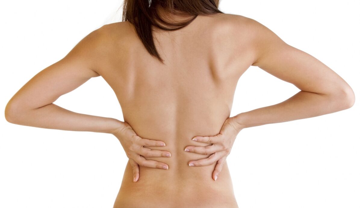 Nella seconda fase dell'osteocondrosi toracica si verifica il mal di schiena